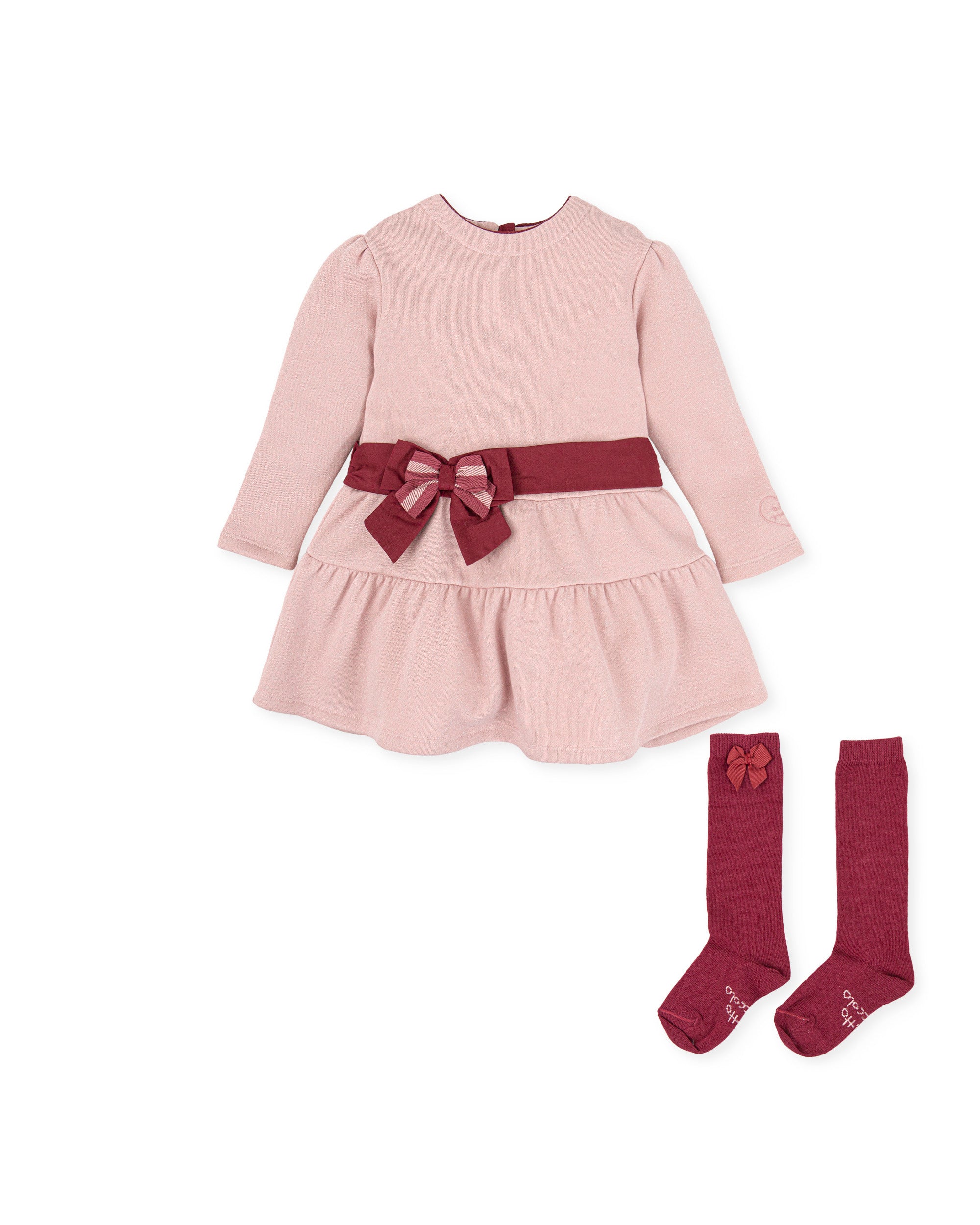 VESTIDO CON CALCETINES