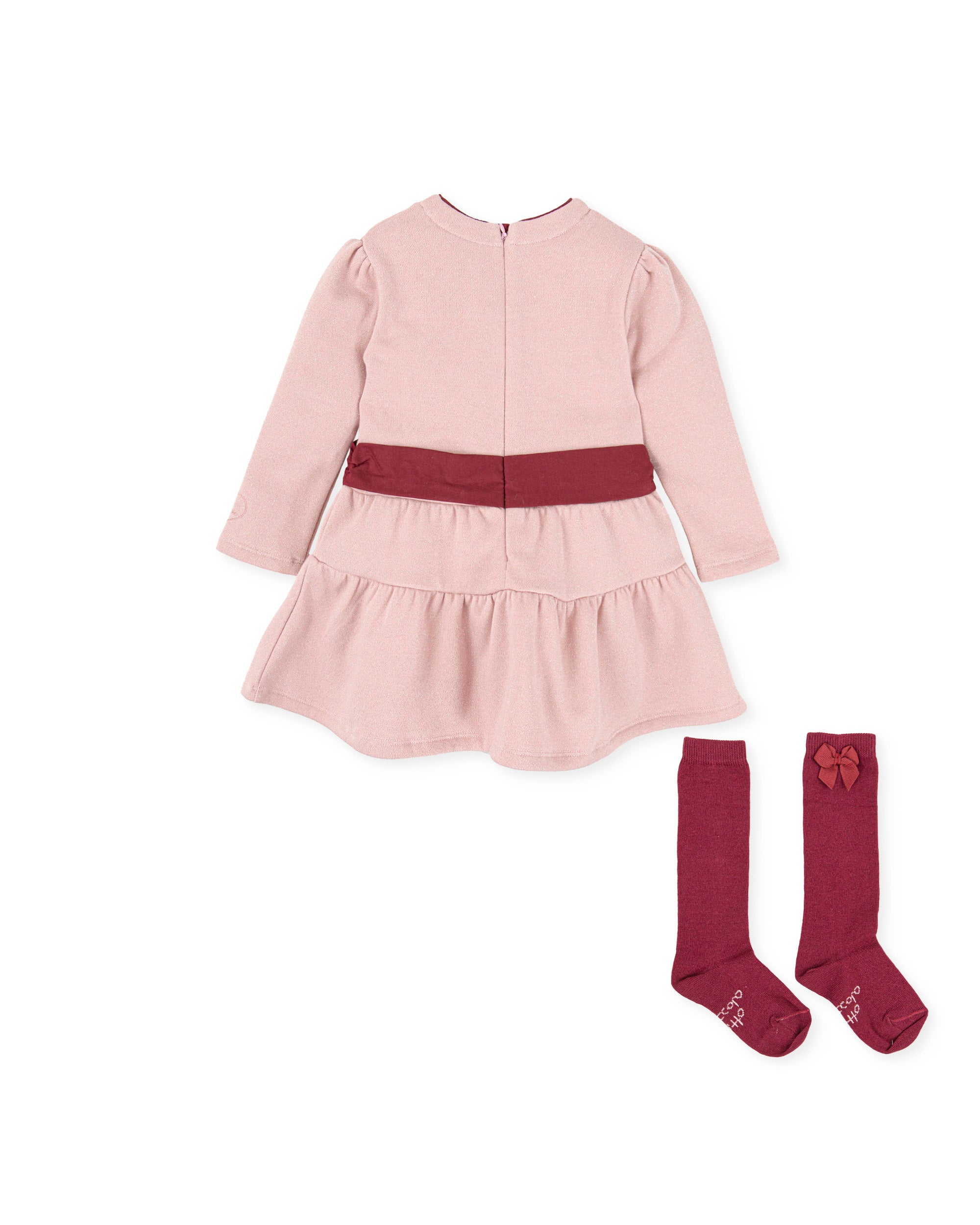 VESTIDO CON CALCETINES