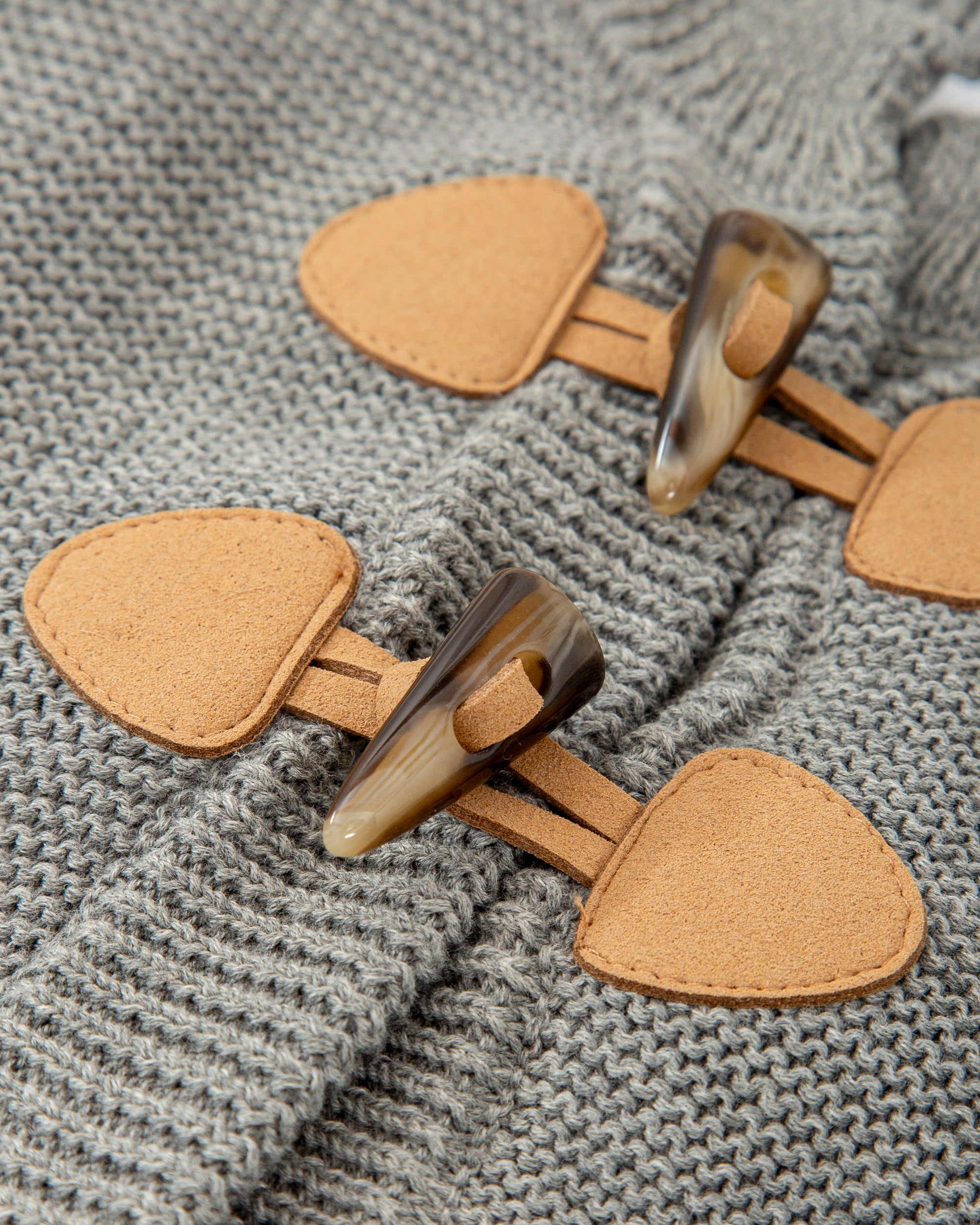 CHAQUETA GRIS