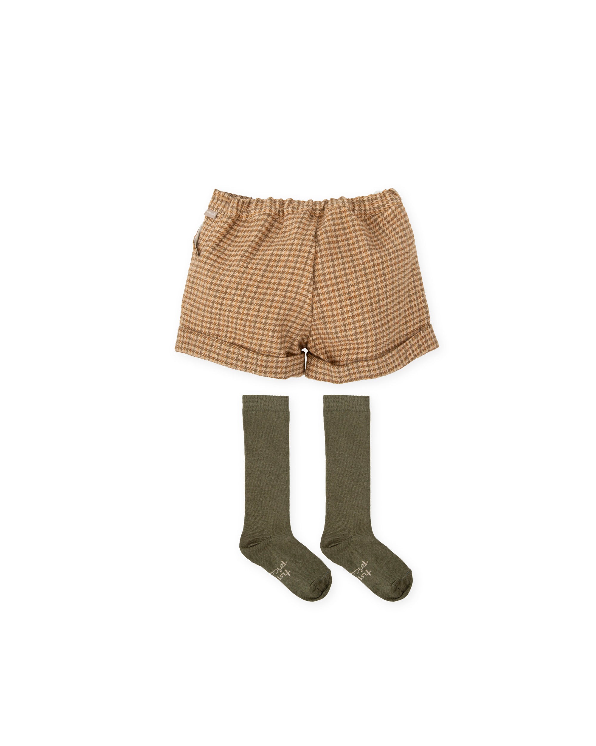 Short con calcetines CANELA
