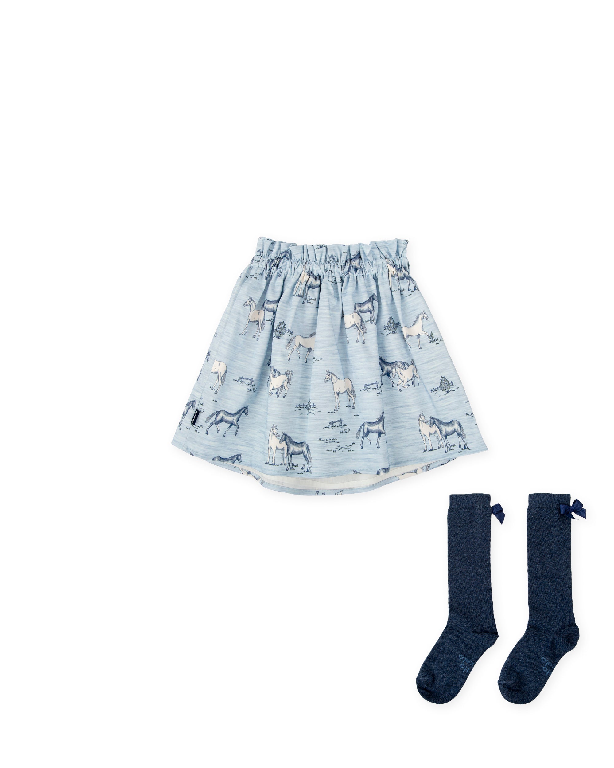 FALDA CON CALCETINES PORCELANA