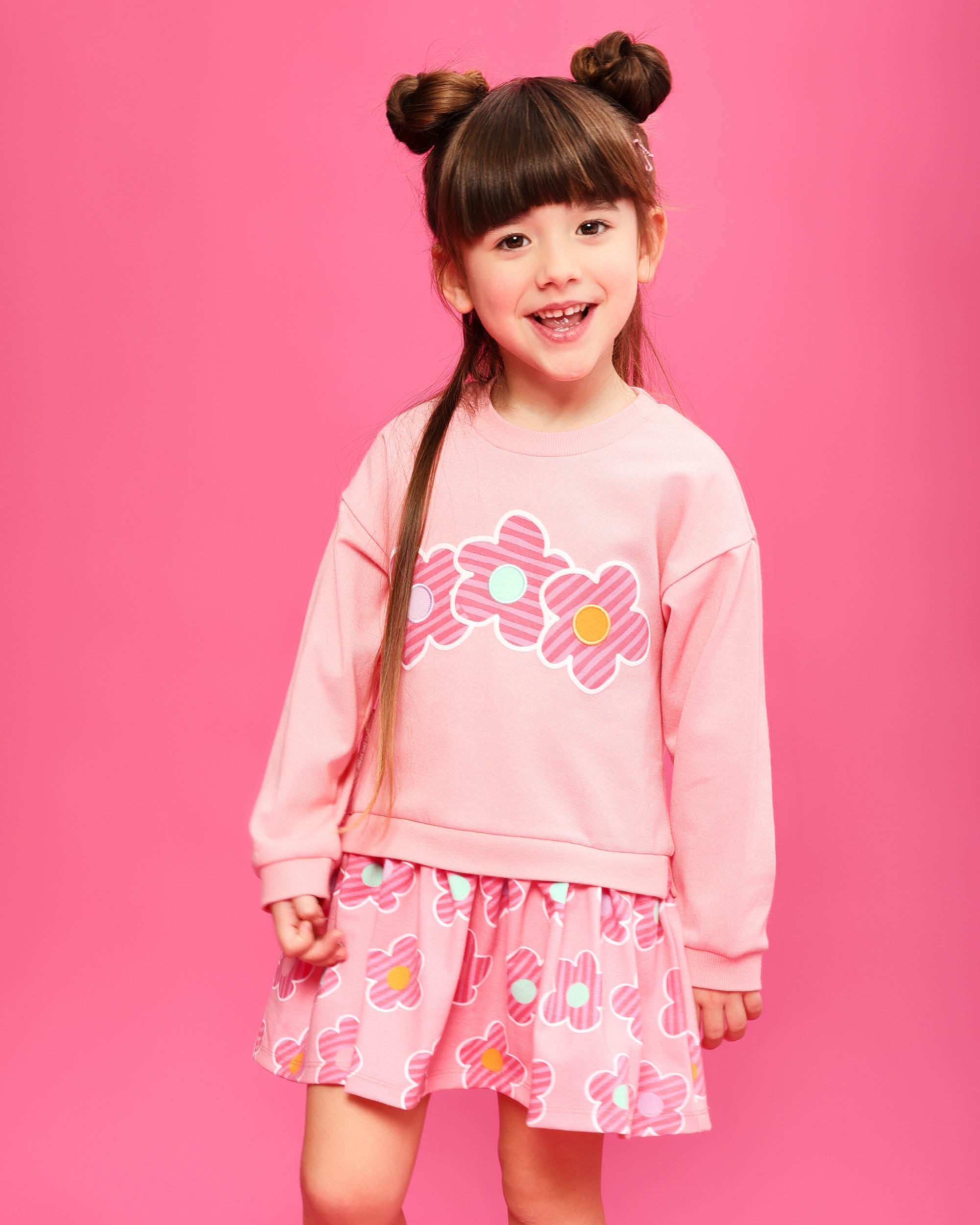 VESTIDO CON CALCETINES ROSA