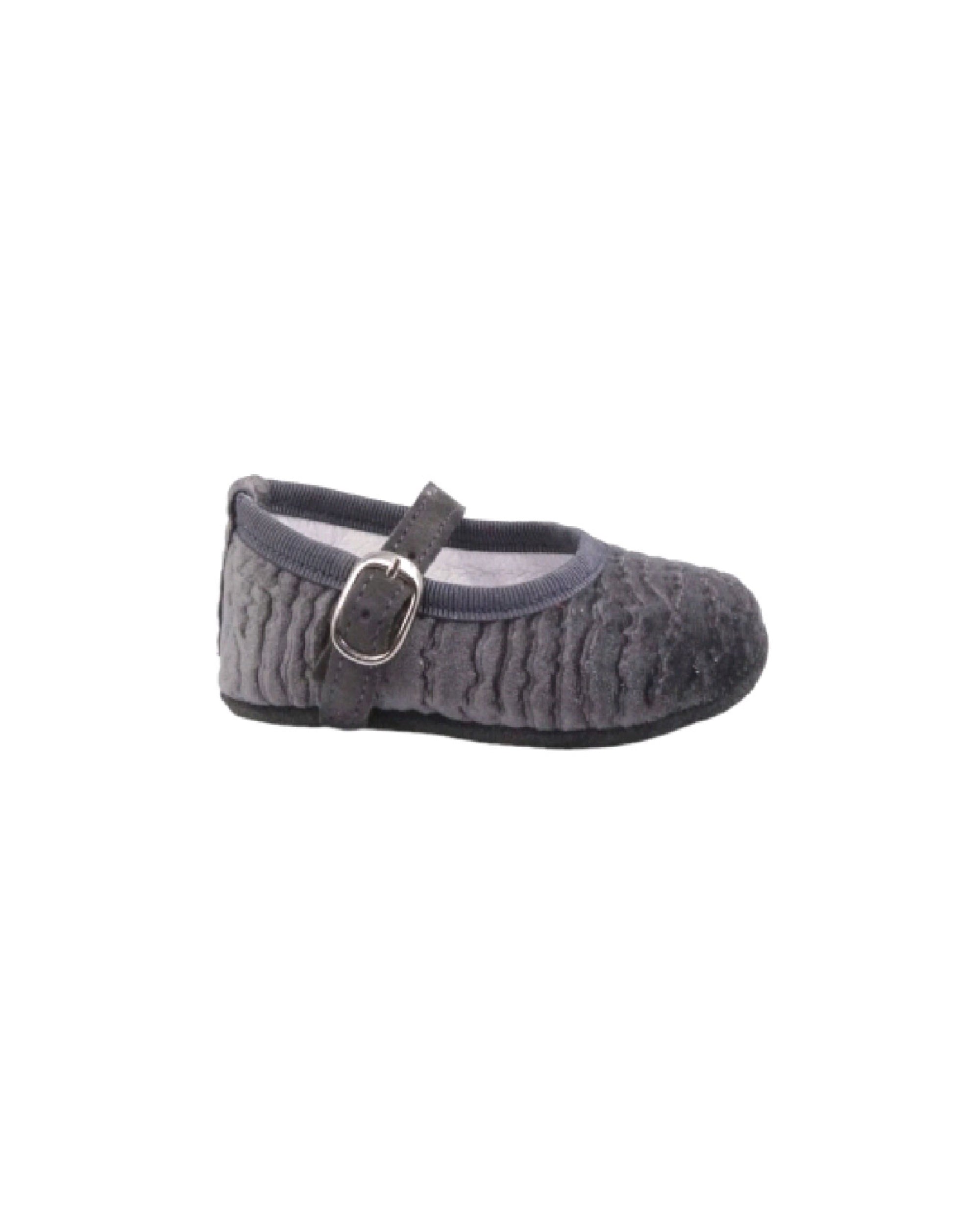 ZAPATITOS GRIS BEBÉ